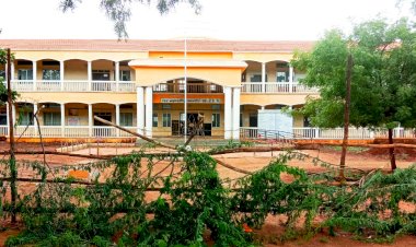     ಜಿಲ್ಲಾ, ತಾಲೂಕು ಶಕ್ತಿಸೌಧಕ್ಕೂ ದಾಂಗುಡಿ ಇಟ್ಟ ಕೋವಿಡ್