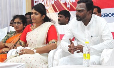 ವೀಣಾ ಕಾಶಪ್ಪನವರ ನಡೆ ಇಂದು ತೀರ್ಮಾನ: ಸಭೆಯಲ್ಲಿ ಸಮಾಜದ ಶಾಸಕರುಗಳು ಭಾಗಿ..? 