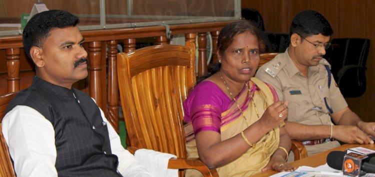 ಪ್ರಜಾಪ್ರಭುತ್ವ ದಿನಾಚರಣೆ ಯಶಸ್ವಿಗೆ ಡಿಸಿ ಜಾನಕಿ ಕರೆ